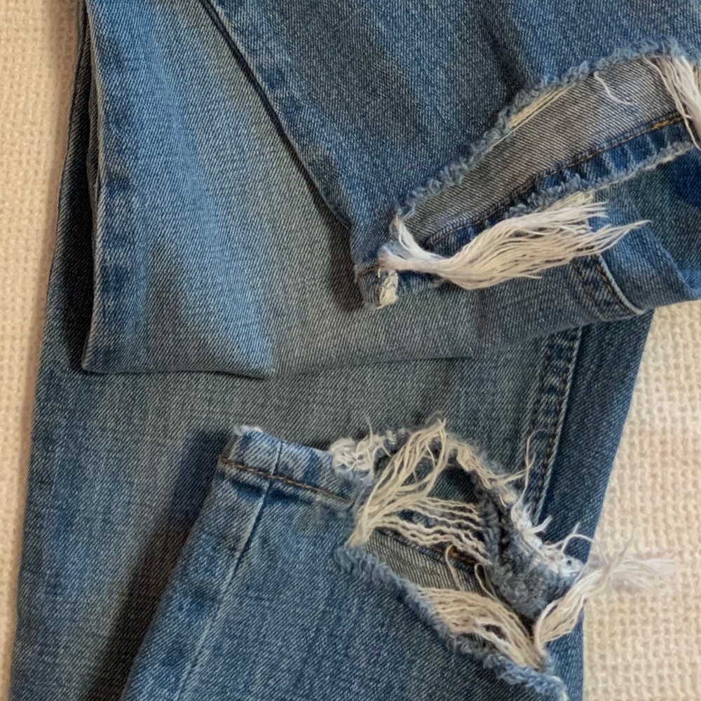JEANS - Picture 3 of 6